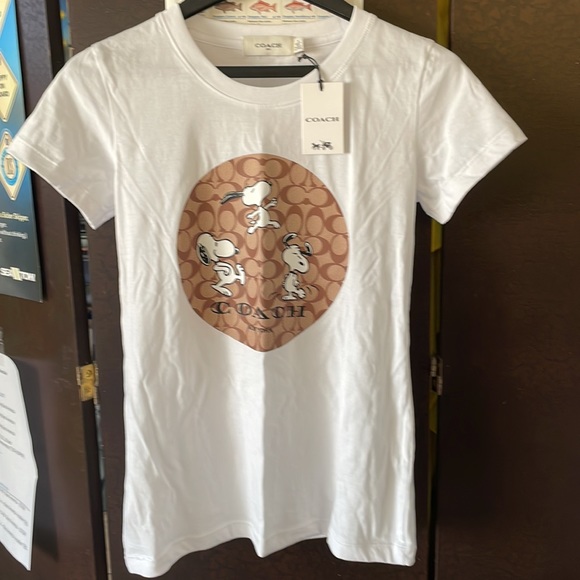 NWT Coach Snoopy Women’s t-shirt size medium - Picture 6 of 8
